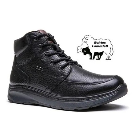 Meeste lambanahast saapad