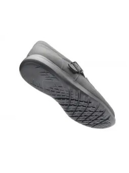 Meeste sandaalid nubukist