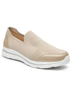 Комфортные женские кроссовки.