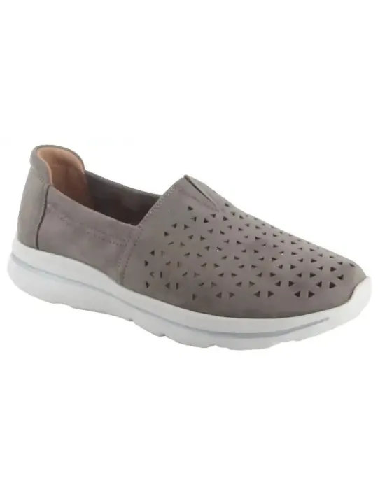 Женские ультралёгкие перфорированные лоферы