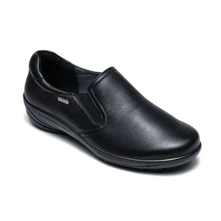 Женская обувь из эластичной кожи